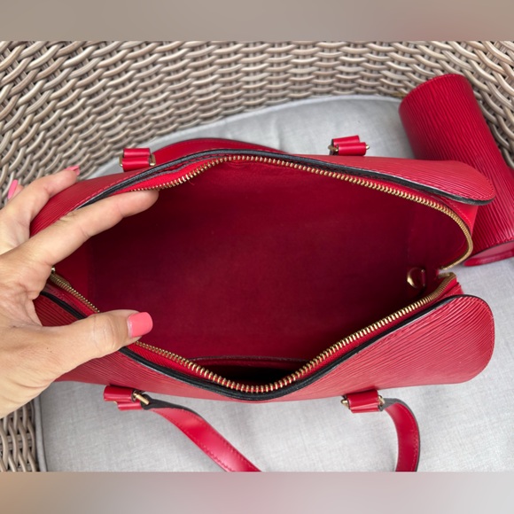 Louis Vuitton Red Satchel Bag - Picture 11 of 16
